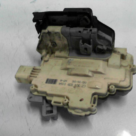 Serrure arriere droit VOLKSWAGEN PASSAT 5