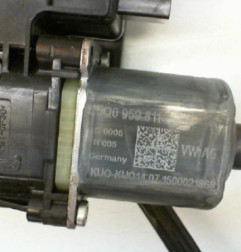 Leve vitre electrique arriere gauche VOLKSWAGEN GOLF 7 Photo n°7