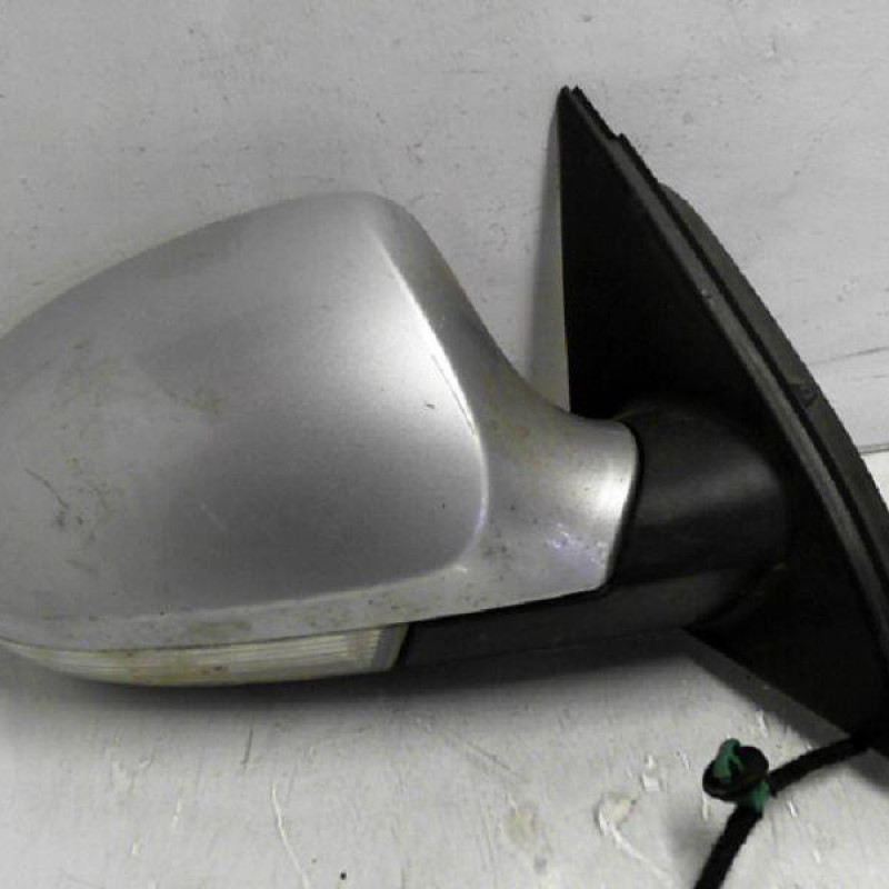 Retroviseur droit VOLKSWAGEN PASSAT 5