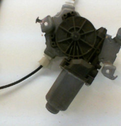 Leve vitre electrique arriere droit NISSAN QASHQAI 1 Photo n°1