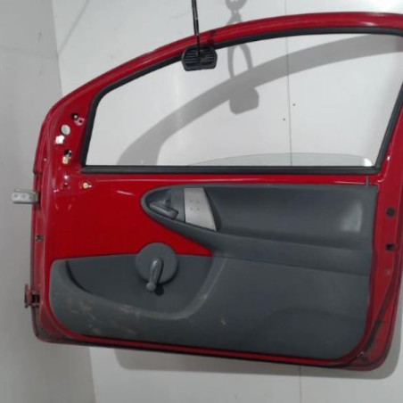 Porte avant droit TOYOTA AYGO 1