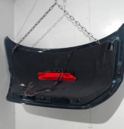 Malle/Hayon arriere MERCEDES CLASSE E 211 Photo n°1