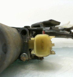 Leve vitre electrique avant droit FORD FIESTA 6