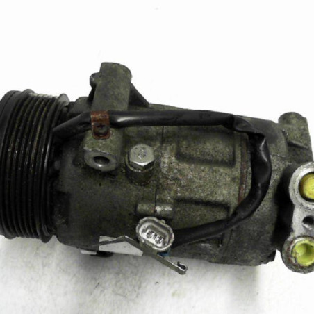 Compresseur clim OPEL ZAFIRA B Photo n°1