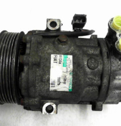 Compresseur clim FIAT GRANDE PUNTO