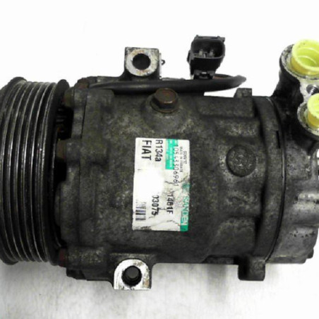 Compresseur clim FIAT GRANDE PUNTO