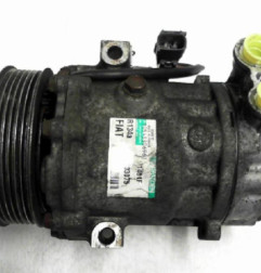 Compresseur clim FIAT GRANDE PUNTO Photo n°5