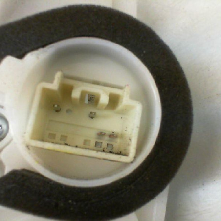 Serrure arriere droit MAZDA 2 3 Photo n°1