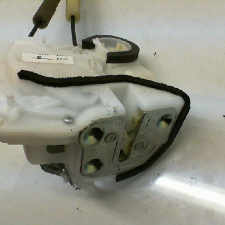 Serrure arriere droit MAZDA 2 3