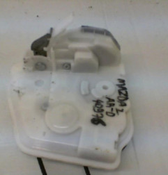 Serrure arriere droit MAZDA 2 3 Photo n°4