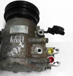 Compresseur clim HYUNDAI MATRIX Photo n°4