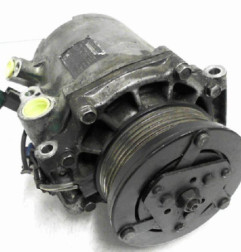 Compresseur clim CITROEN C-CROSSER Photo n°1