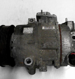 Compresseur clim VOLKSWAGEN POLO 4 Photo n°4