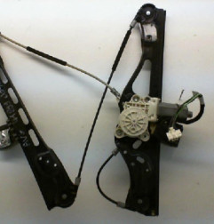 Leve vitre electrique avant gauche MERCEDES CLASSE E 211 Photo n°3