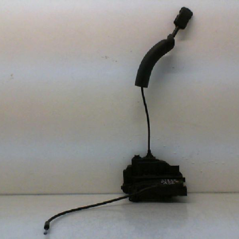 Serrure avant droit RENAULT MEGANE 3