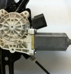 Leve vitre electrique avant gauche BMW SERIE 5 E61 Photo n°1