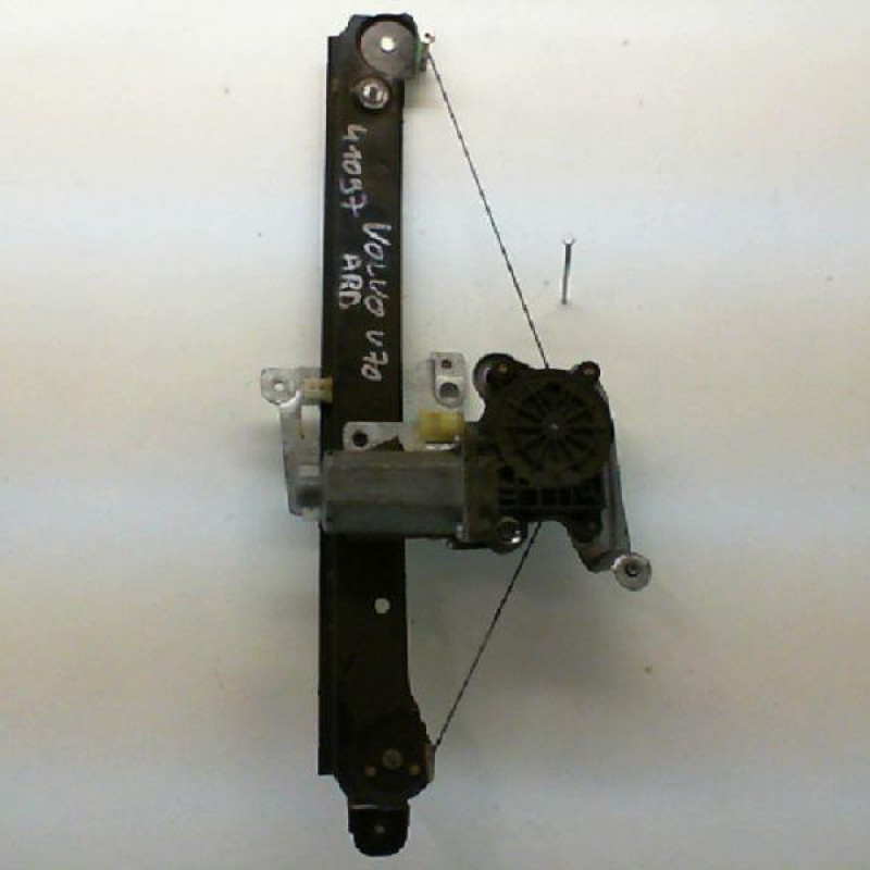 Leve vitre electrique arriere droit VOLVO V 70 1