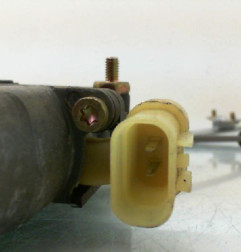 Leve vitre electrique avant gauche KIA RIO 2 Photo n°3