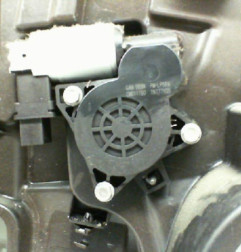 Leve vitre electrique avant gauche MAZDA 5 1