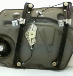 Leve vitre electrique avant gauche MERCEDES CLASSE B 245 Photo n°8