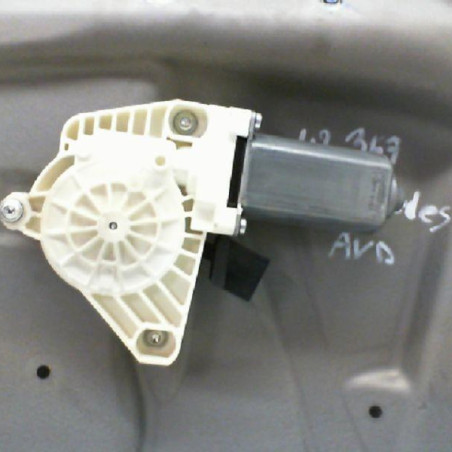Leve vitre electrique avant droit MERCEDES CLASSE B 245 Photo n°1