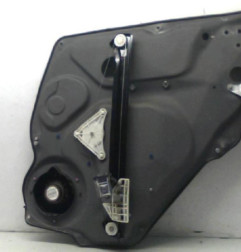 Leve vitre electrique arriere gauche MERCEDES CLASSE A 169 Photo n°4