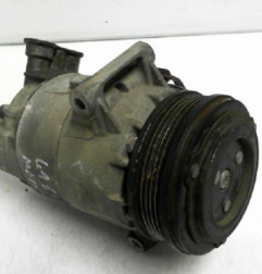 Compresseur clim OPEL MERIVA A Photo n°5