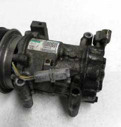 Compresseur clim RENAULT CLIO 3 Photo n°4