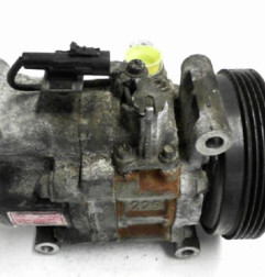 Compresseur clim SUZUKI SWIFT 3 Photo n°4
