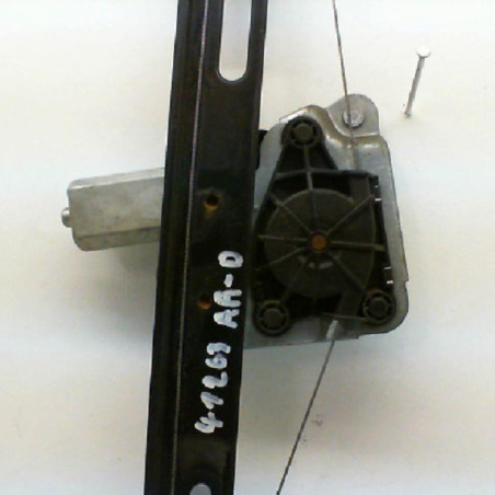 Leve vitre electrique arriere droit BMW SERIE 1 E87 Photo n°1