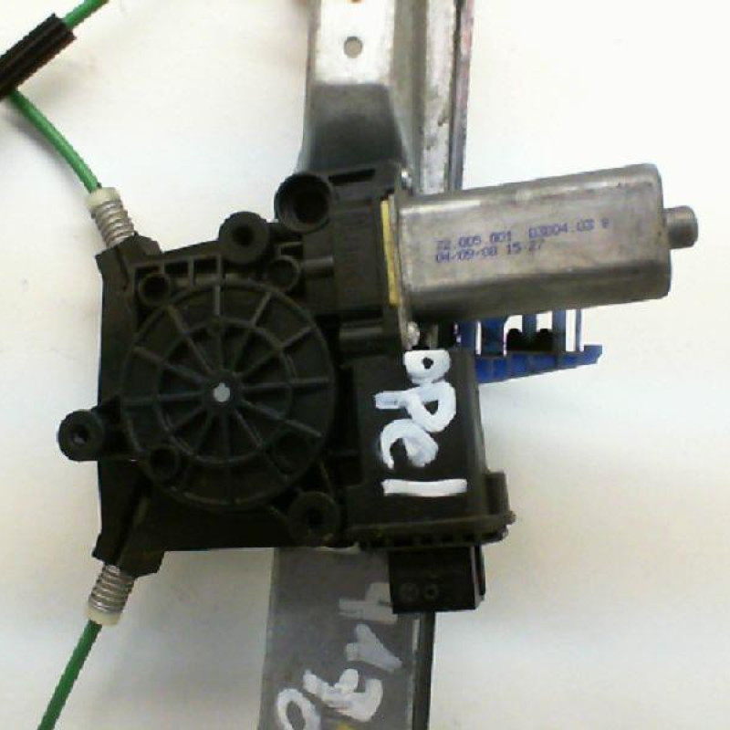 Leve vitre electrique avant droit OPEL CORSA D