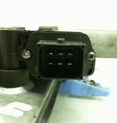 Leve vitre electrique avant droit OPEL CORSA D Photo n°3