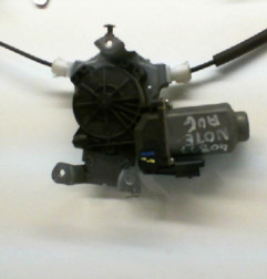 Leve vitre electrique avant gauche NISSAN NOTE 1