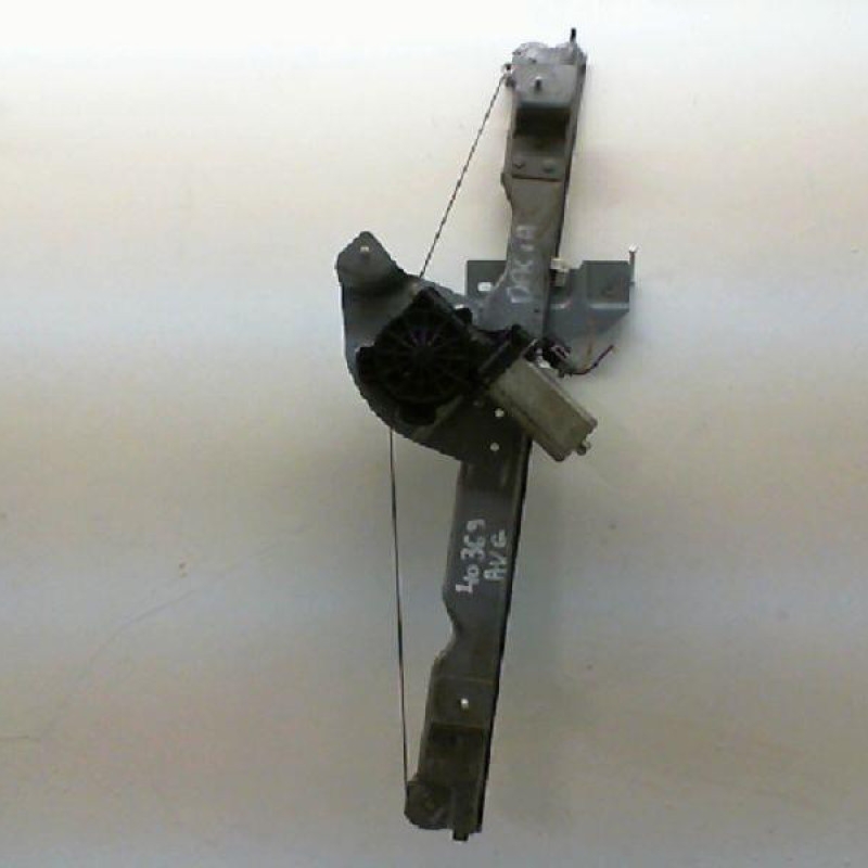 Leve vitre electrique avant gauche DACIA SANDERO 1