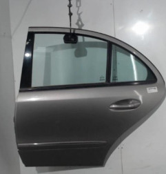 Porte arriere gauche MERCEDES CLASSE E 211 Photo n°1