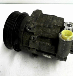 Compresseur clim PEUGEOT 206 Photo n°4