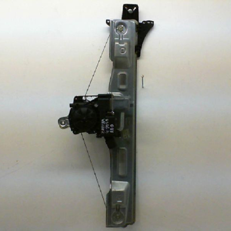 Leve vitre electrique arriere droit OPEL ZAFIRA TOURER C