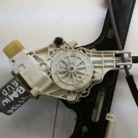 Leve vitre electrique avant droit BMW SERIE 1 E87