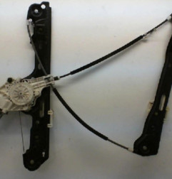 Leve vitre electrique avant droit BMW SERIE 1 E87 Photo n°4