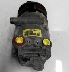 Compresseur clim FORD C-MAX 1 Photo n°1