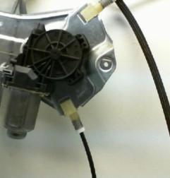 Leve vitre electrique avant droit RENAULT CLIO 3 Photo n°5