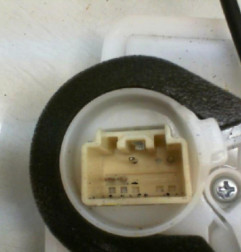 Serrure arriere gauche MAZDA 2 3 Photo n°6