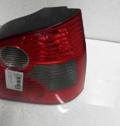 Feu arriere principal droit (feux) VOLKSWAGEN POLO 4 Photo n°1
