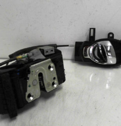 Serrure arriere droit NISSAN JUKE 1