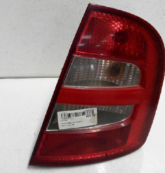 Feu arriere principal droit (feux) SKODA FABIA 1 Photo n°4