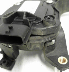 Pedale d'accelerateur RENAULT CLIO 4 Photo n°3