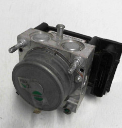 Bloc ABS (freins anti-blocage) RENAULT GRAND MODUS Photo n°3