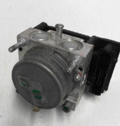 Bloc ABS (freins anti-blocage) RENAULT GRAND MODUS Photo n°4