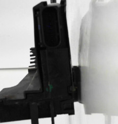 Serrure avant droit PEUGEOT 308 2 Photo n°6