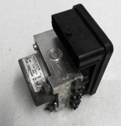 Bloc ABS (freins anti-blocage) CITROEN C3 2 Photo n°3